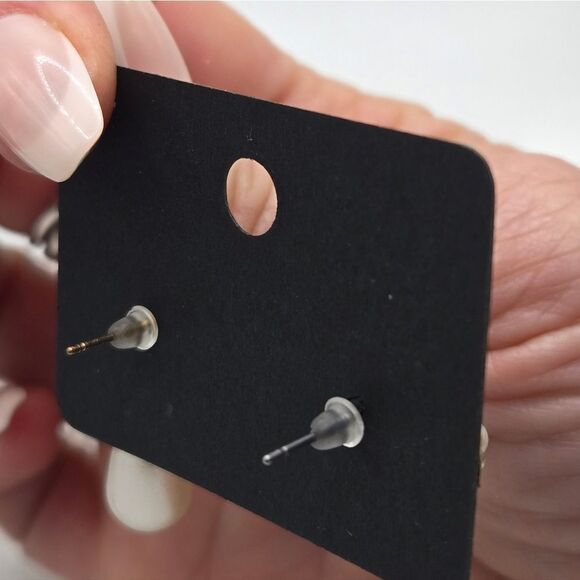 "5/$25" Mismatched Vintage Faux Pearl Post Earrings - Picture 2 of 9